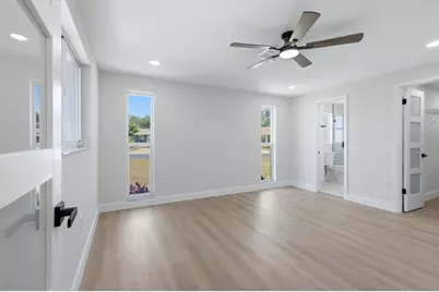 1600 Cypress Point Court, Venice, FL 34293 - Photo 18