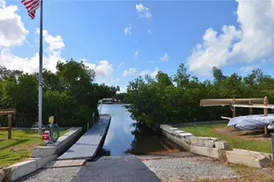 1379 Everest Rd, Venice, FL 34293 - Photo 50