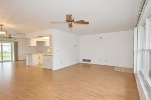 1379 Everest Rd, Venice, FL 34293 - Photo 12