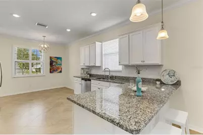 9828 Hilltop Drive, Venice, FL 34292 - Photo 12