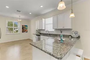 9828 Hilltop Dr, Venice, FL 34292 - Photo 12