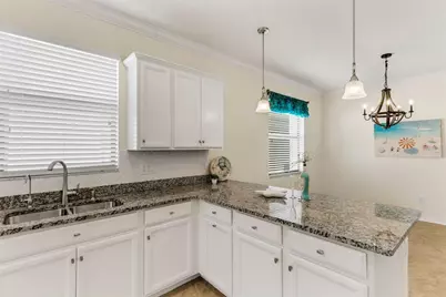 9828 Hilltop Drive, Venice, FL 34292 - Photo 14