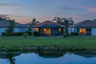 9828 Hilltop Dr, Venice, FL 34292 - Photo 2