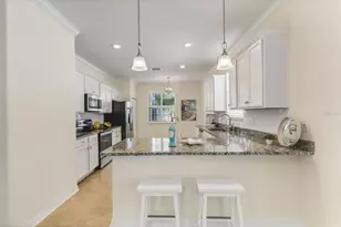 9828 Hilltop Dr, Venice, FL 34292 - Photo 8