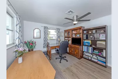 1480 Lakeside Drive, Venice, FL 34293 - Photo 18