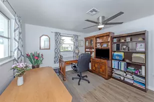 1480 Lakeside Dr, Venice, FL 34293 - Photo 18