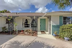 1480 Lakeside Dr, Venice, FL 34293 - Photo 4