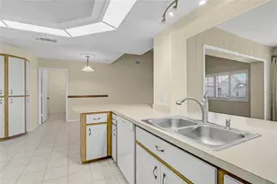 5852 Lincoln Rd, Venice, FL 34293 - Photo 8