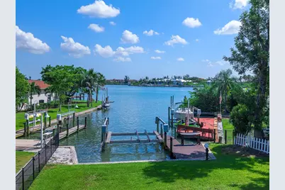 396 Bayshore Drive, Venice, FL 34285 - Photo 8