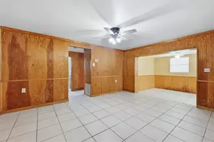 200 Orduna Dr, North Port, FL 34287 - Photo 18