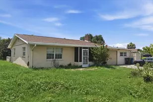 200 Orduna Dr, North Port, FL 34287 - Photo 12