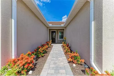 17827 Stillness Court, Venice, FL 34293 - Photo 4
