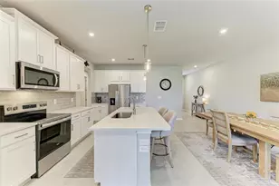 17827 Stillness Ct, Venice, FL 34293 - Photo 16