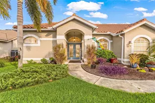 12808 Vista Pine Cir, Fort Myers, FL 33913 - Photo 4