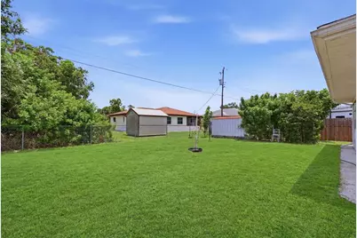 329 San Benito Avenue, North Port, FL 34287 - Photo 32