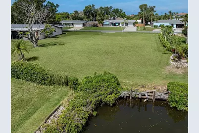 458 N Shore Drive, Osprey, FL 34229 - Photo 2
