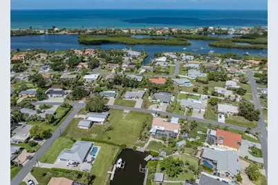 458 N Shore Drive, Osprey, FL 34229 - Photo 16