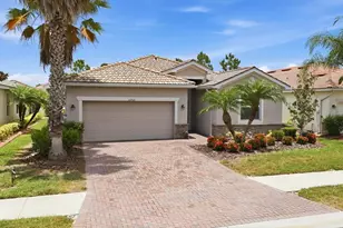 11702 Anhinga Ave, Venice, FL 34292 - Photo 1