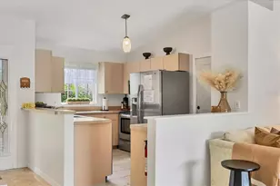 2445 Apache St, Sarasota, FL 34231 - Photo 16
