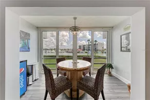 250 Santa Maria St, Venice, FL 34285 - Photo 2