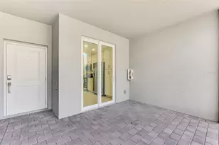 12520 Galapagos Ct, Venice, FL 34293 - Photo 10