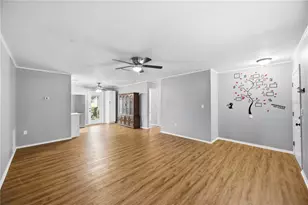 4057 Vana Dr, Sarasota, FL 34241 - Photo 6