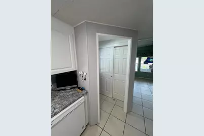 106 Roma Road, Venice, FL 34285 - Photo 24