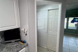106 Roma Rd, Venice, FL 34285 - Photo 24