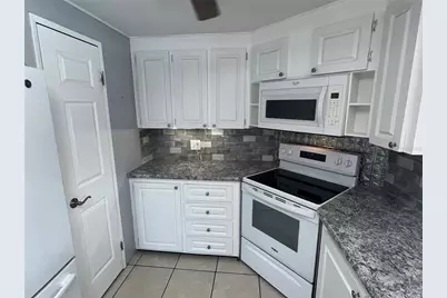 106 Roma Road, Venice, FL 34285 - Photo 20