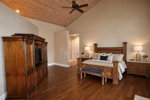 630 N River Rd, Venice, FL 34293 - Photo 8