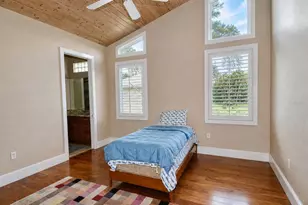 630 N River Rd, Venice, FL 34293 - Photo 22