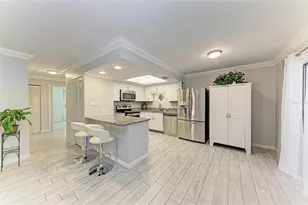 764 N Jefferson Ave, Sarasota, FL 34237 - Photo 6