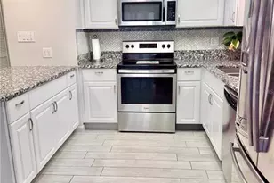 764 N Jefferson Ave, Sarasota, FL 34237 - Photo 16