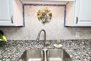 764 N Jefferson Ave, Sarasota, FL 34237 - Photo 14