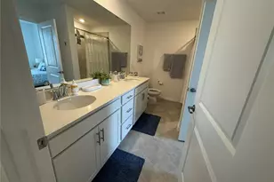 12240 Wellen Golf St, Venice, FL 34293 - Photo 18