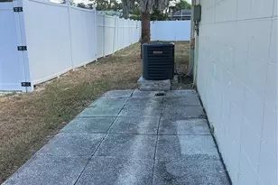 321 Alba St E, Venice, FL 34285 - Photo 28