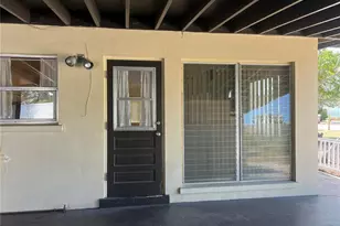 321 Alba St E, Venice, FL 34285 - Photo 20