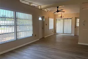 321 Alba St E, Venice, FL 34285 - Photo 2