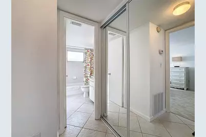 210 Park Boulevard N #129, Venice, FL 34285 - Photo 12