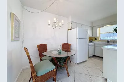 210 Park Boulevard N #129, Venice, FL 34285 - Photo 6