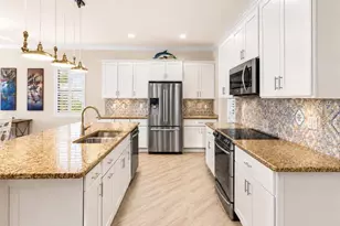 24252 Gallberry Dr, Venice, FL 34293 - Photo 10