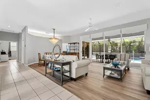 288 Venice Golf Club Dr, Venice, FL 34292 - Photo 6