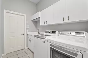 288 Venice Golf Club Dr, Venice, FL 34292 - Photo 20