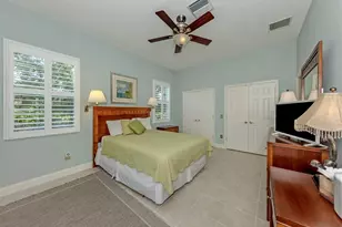 513 Cheval Dr, Venice, FL 34292 - Photo 24
