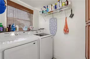 459 E Baffin Dr, Venice, FL 34293 - Photo 30