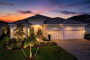 10105 Beachwalk Dr, Englewood, FL 34223 - Photo 2