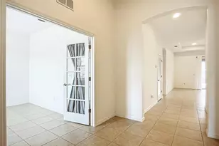 5384 Layton Dr, Venice, FL 34293 - Photo 2