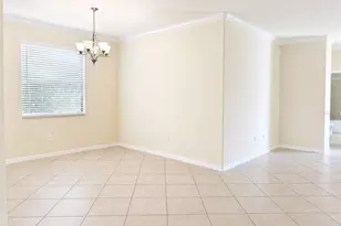 12889 Richezza Dr, Venice, FL 34293 - Photo 6