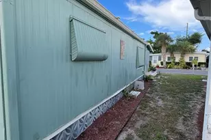712 Roma Rd, Venice, FL 34285 - Photo 10
