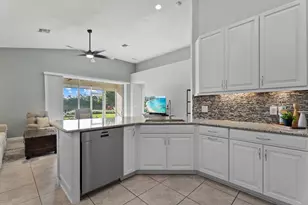 5958 Anise Dr, Sarasota, FL 34238 - Photo 10